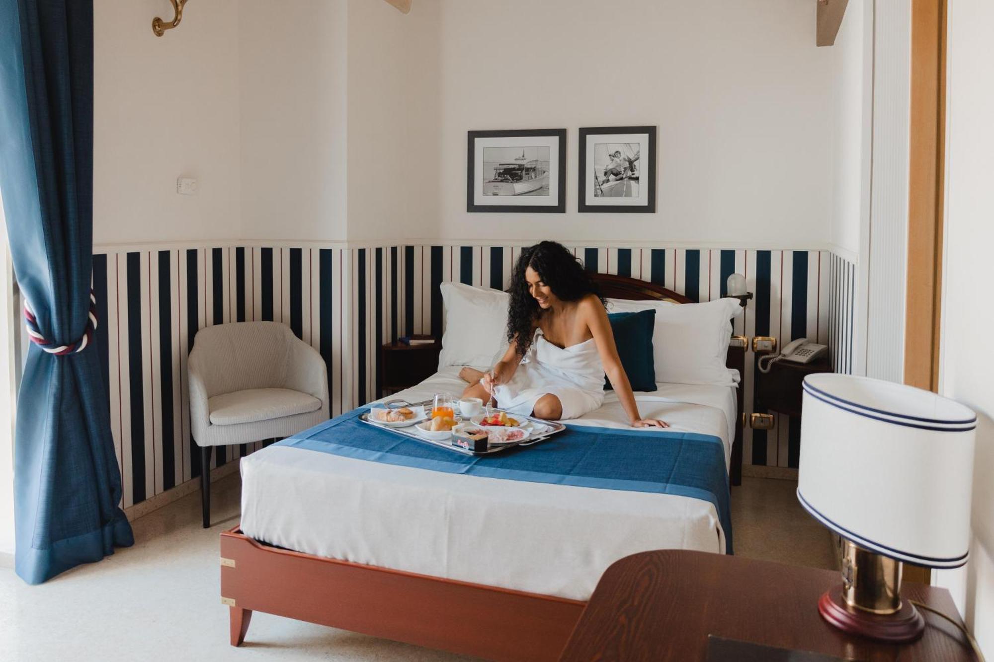 Corte Di Nettuno - Cdshotels โอตรันโต ภายนอก รูปภาพ